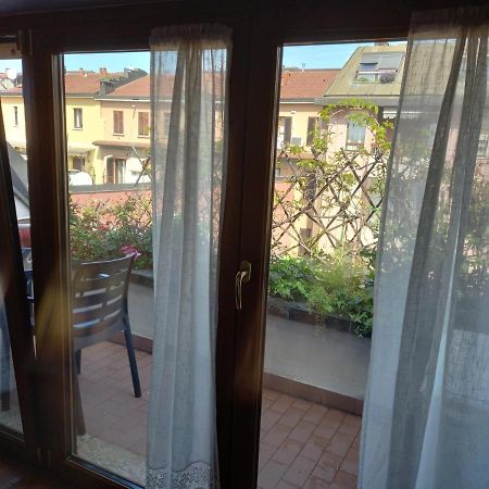 ميلان The Boheme Vintage Junior Suite ---- Cozy & Quiet & Comfortable With Private Bathroom & Fully Equipped Kitchenette & Cozy Balcony - Lift To 4Th Floor - Metro' Verde -Green Subway Porta Genova المظهر الخارجي الصورة